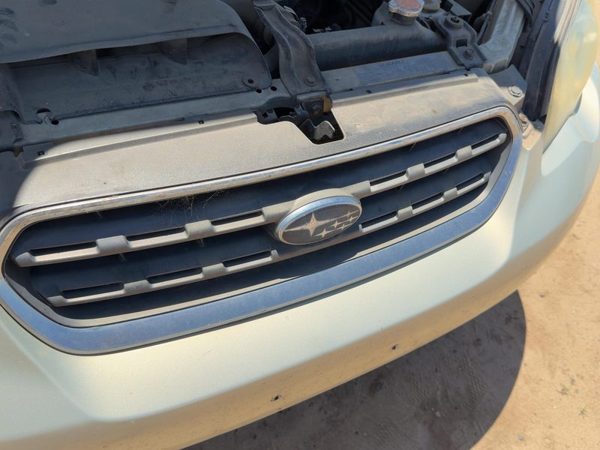2005-2007 Subaru Legacy Outback Front Grille Assembly Oem 91121Ag07A — photo 5