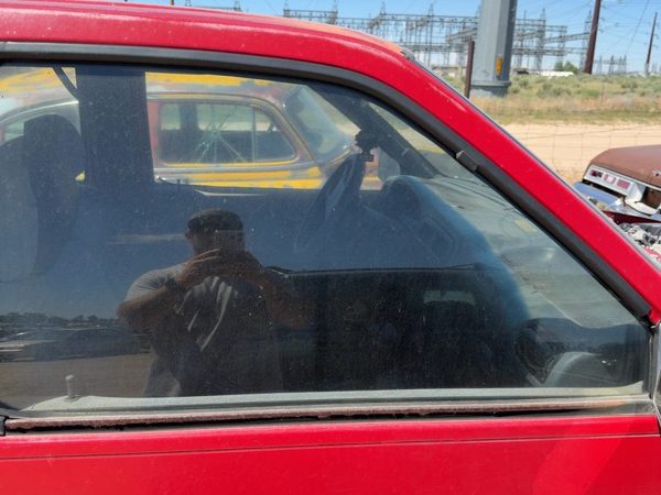 1994 Nissan Pathfinder Passenger Right Front Side Window Door Glass 8030024G00 — photo 4