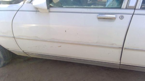 1986 Chevrolet Caprice Front Door LH White — photo 2
