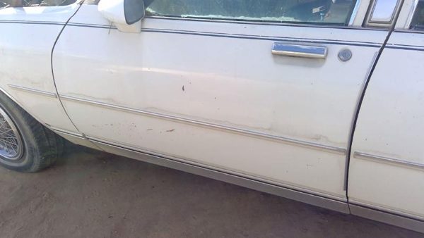 1986 Chevrolet Caprice Front Door LH White — photo 8