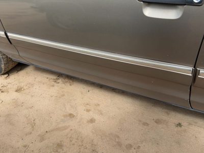 98-05 Grand Marquis Driver Front Moulding From Door Trim Strip Arizona Beige Aq