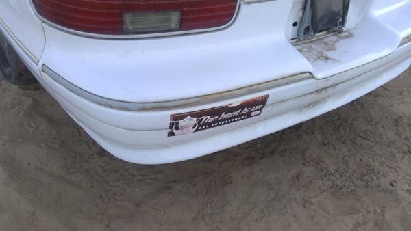 1991-1996 Chevy Caprice Rear Bumper Cover Assembly Oem Back White — photo 6