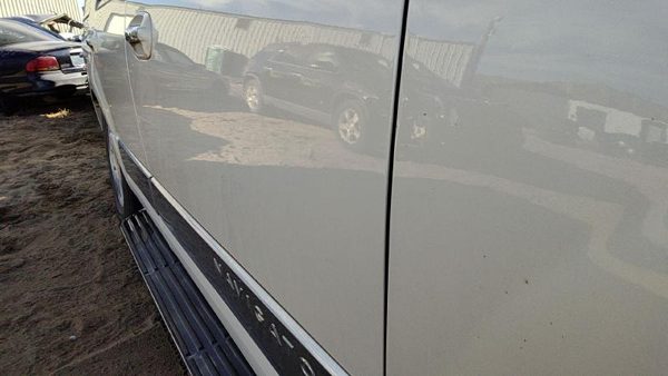 2008 Lincoln Navigator Front Door RH Pv White Chocolate 7L7Z7820124A — photo 5