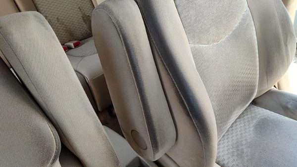 2006-2008 Chevy Hhr Driver Left Front Arm Rest Flip Down Oem Seat 25880729 — photo 2