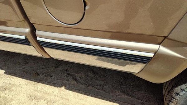 1988-2000 Silverado 2500 Driver Left Rear Moulding On Front Of Box Oem — photo 2