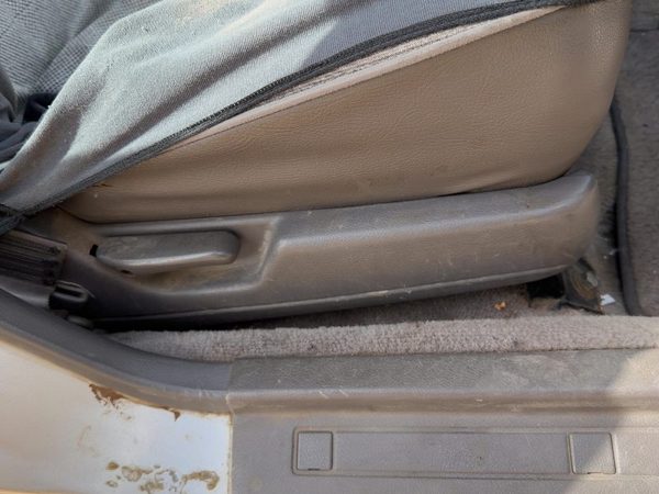 1990-1994 Subaru Legacy Passenger Right Side Seat Trim Panel Oem Gray — photo 1