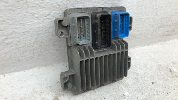 07-08 Gmc Envoy Electronic Control Module Computer Ecm Ecu 4.2L At 4X4 19210067 — photo 3