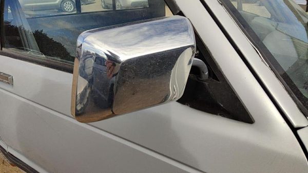 1989 Chevrolet S10 Door Mirror RH Chevy Pickup Passenger Right Side Mounted OEM — photo 1