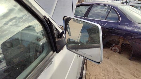 1989 Chevrolet S10 Door Mirror RH Chevy Pickup Passenger Right Side Mounted OEM — photo 7