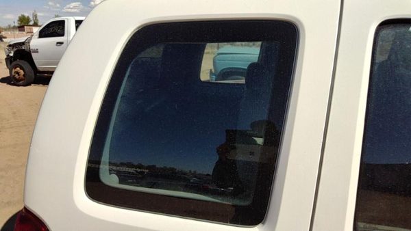 2002-2007 Jeep Liberty Passenger Right Rear Quarter Glass Back Side Window Oem — photo 1