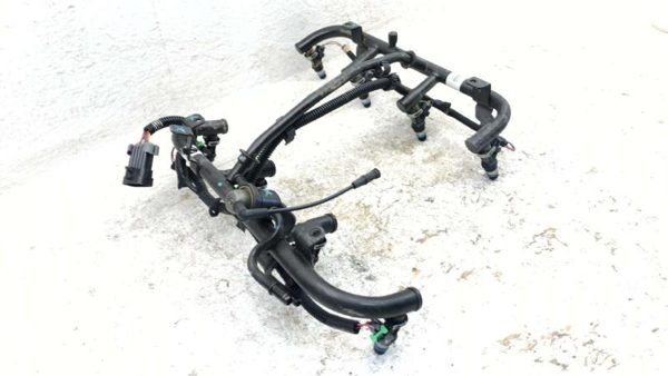 2001-2007 Sierra 2500 Hd Complete Fuel Rail With Injectors Set Loaded Oem 8.1L — photo 5