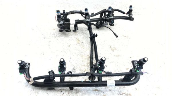 2001-2007 Sierra 2500 Hd Complete Fuel Rail With Injectors Set Loaded Oem 8.1L — photo 8