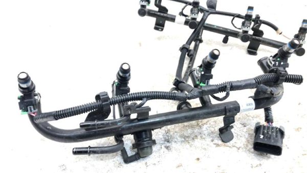 2001-2007 Sierra 2500 Hd Complete Fuel Rail With Injectors Set Loaded Oem 8.1L — photo 10