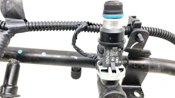 2001-2007 Sierra 2500 Hd Complete Fuel Rail With Injectors Set Loaded Oem 8.1L — photo 12