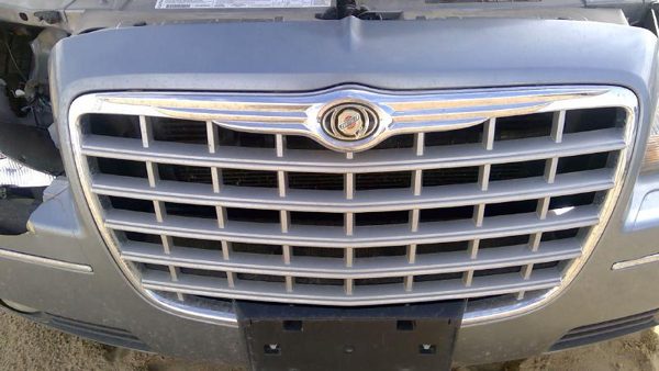 2005-2010 Chrysler 300 Front Grille Oem Chrome 4805926Ac — photo 4