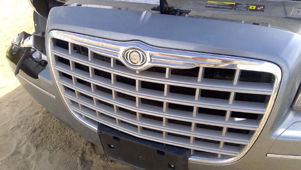 2005-2010 Chrysler 300 Front Grille Oem Chrome 4805926Ac — photo 7