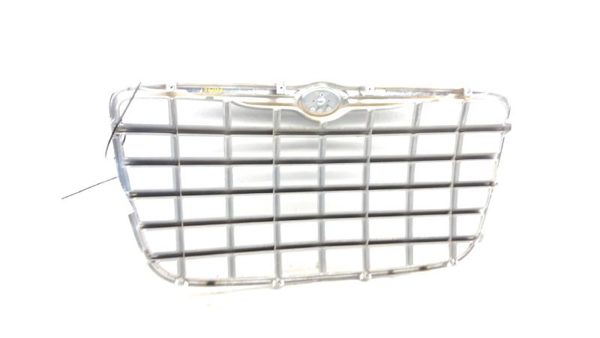 2005-2010 Chrysler 300 Front Grille Oem Chrome 4805926Ac — photo 11