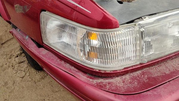 92-02 Eldorado Passenger Right Front Turn Signal Light Lamp Fender Mounted — photo 1