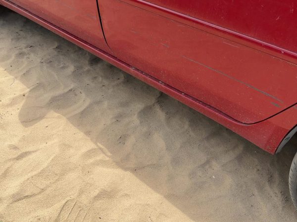 06-08 Chevy Impala Driver Left Lower Rocker Panel Moulding Oem Precision Red 27U — photo 3