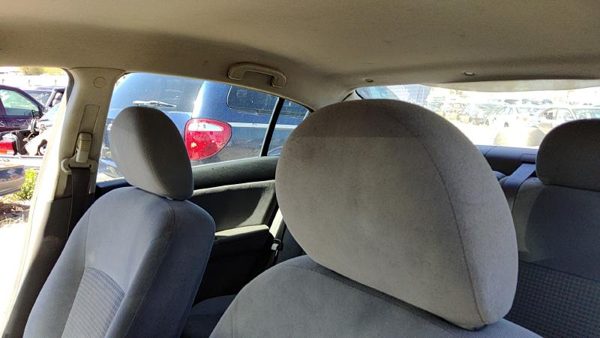 2007-2009 Nissan Sentra Pair Of Front Headrests Oem Left Right Set Seat — photo 1