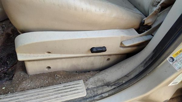 07-09 Grand Vitara Xl-7 Driver Left Side Power Seat Switch With Trim Panel Tan — photo 2