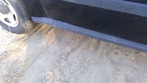 1996 Geo Tracker Driver Left Lower Rocker Moulding Trim Set Oem Lh — photo 6