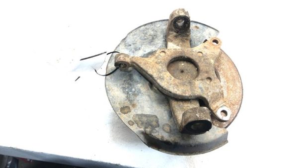 84-87 Pup Pickup Driver Left Front Spindle Steering Knuckle With Wheel Hub 4X2 — photo 6