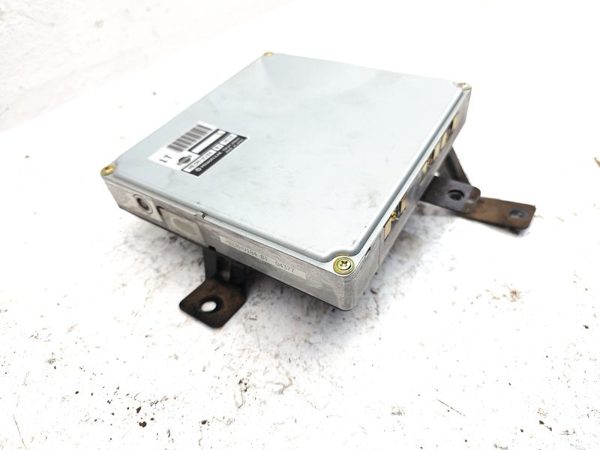 1994 Nissan Pathfinder Electronic Control Module Computer Ecm Ecu 3.0L At 4X4 — photo 2
