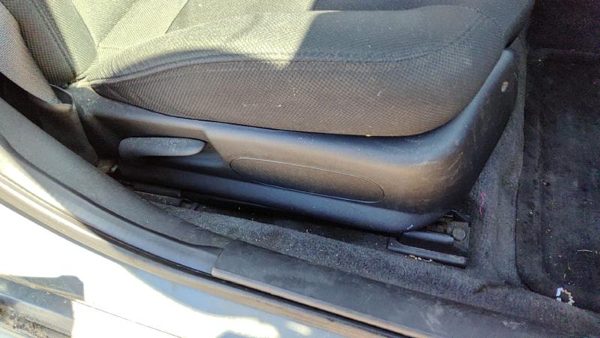 2006-2008 Pontiac Grand Prix Passenger Right Side Seat Trim Panel Oem Ebony 19B — photo 5