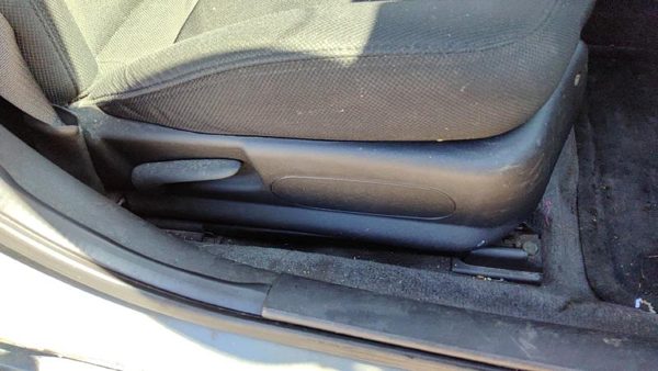 2006-2008 Pontiac Grand Prix Passenger Right Side Seat Trim Panel Oem Ebony 19B — photo 3