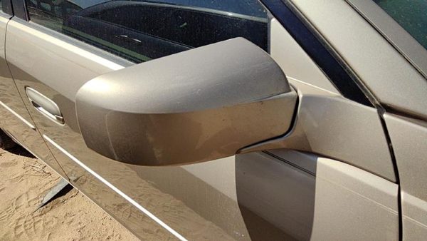 03-07 Cts Passenger Right Power Side Mirror Door Mounted Oem Sand Storm 61U — photo 1
