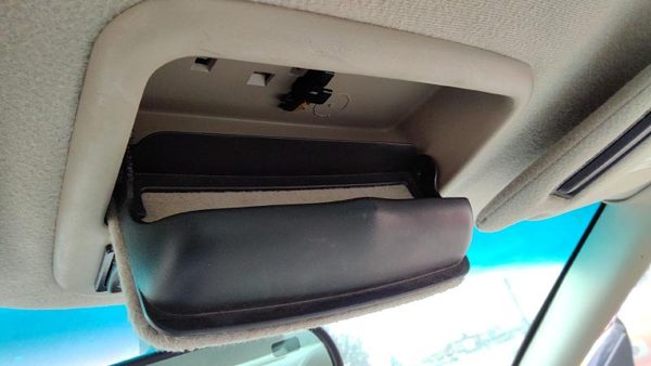 01 Cadillac Eldorado Center Overhead Console Dome Light Map Lamp Cubby Shale 155 — photo 5