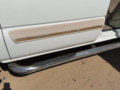 03-07 Silverado 2500 Passenger Right Rear Moulding From Door Back Trim Strip Whi