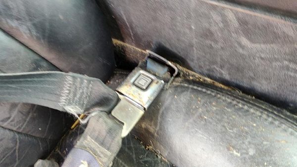 91-94 Chevy S10 Blazer Passenger Right Front Seat Belt Buckle Receiver Oem Black — photo 4
