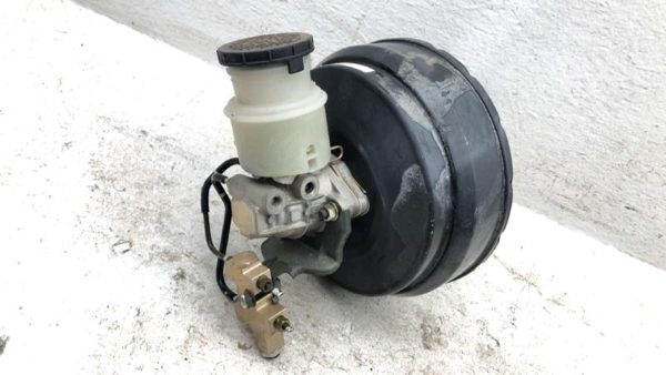 1998-2001 Honda Passport Power Brake Booster With Master Cylinder Pair Set Oem — photo 1