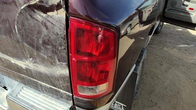 2003-2006 Dodge Ram 2500 Passenger Right Tail Light Brake Lamp Oem Rear Chipped