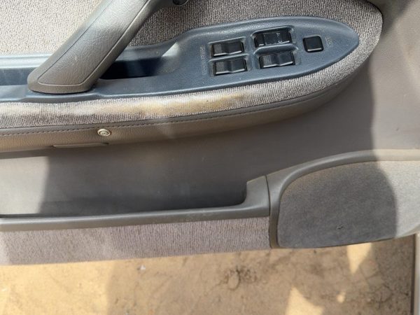 90-94 Subaru Legacy Driver Left Front Door Trim Panel With Master Switch Gray — photo 3