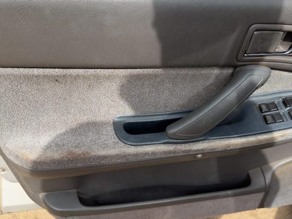 90-94 Subaru Legacy Driver Left Front Door Trim Panel With Master Switch Gray — photo 7