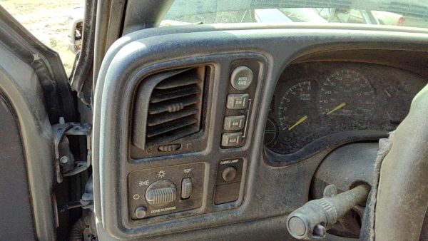 00-01 Sierra 2500 Trim Bezel Around Radio Surround Dash Panel Oem Graphite 12D — photo 4