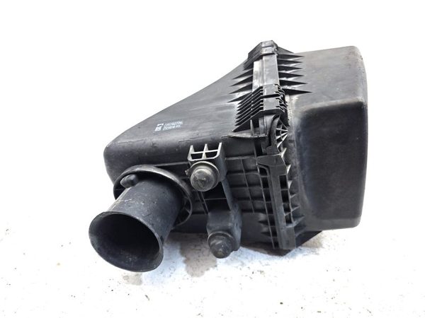 05-09 Equinox Complete Air Intake Cleaner Filter Box Housing With Tube Oem 3.4L — photo 13
