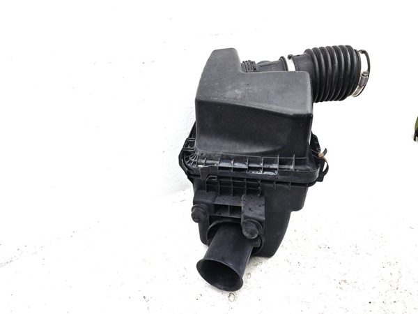 05-09 Equinox Complete Air Intake Cleaner Filter Box Housing With Tube Oem 3.4L — photo 7