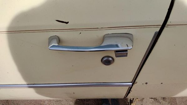 1980 Cadillac Deville Driver Left Front Outside Door Handle Oem — photo 2