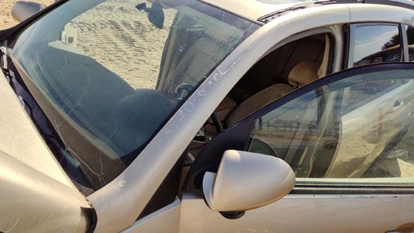 2007-2009 Grand Vitara Xl-7 Driver Left Front Moulding On A Pillar Post Oem Gold — photo 3