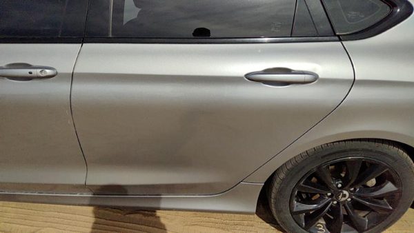 2015 Chrysler 200 Rear Door LH Billet Silver Psc — photo 4
