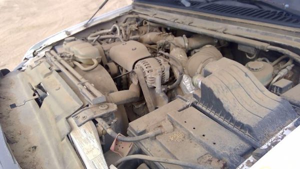 2001 Ford F450 — vehicle photo 4