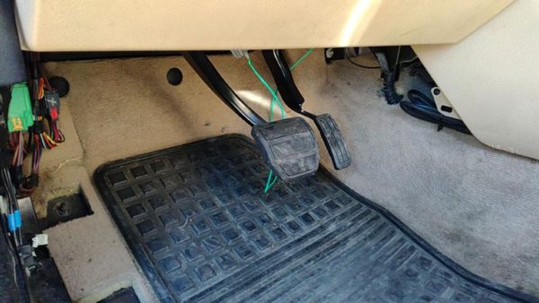 05-09 Land Rover Lr3 Gas And Brake Pedal Assembly Oem — photo 4