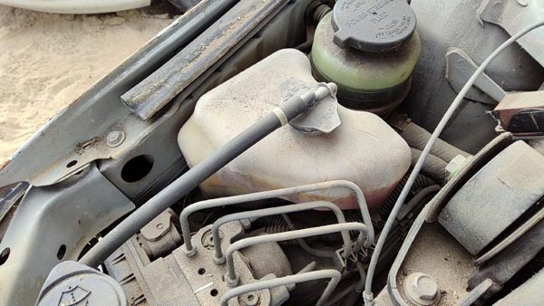 2002-2006 Toyota Camry Coolant Reservoir Radiator Overflow Tank Bottle Oem — photo 3