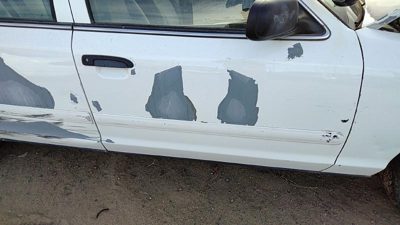 2005 Ford Crown Victoria Front Door RH White