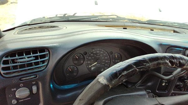 98-02 S10 Pickup Trim Bezel Around Speedometer Oem Dash Surround Panel Gray 12D — photo 5