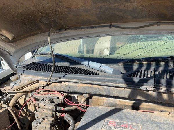 1998 Lincoln Navigator Wiper Arm — photo 2